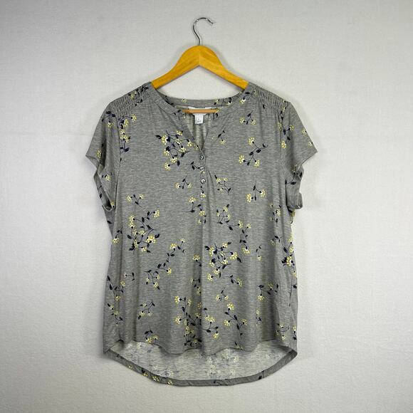 Woman's Casual Chic Shirt Bundle - Size Large Normcore Everyday Wear - Picture 3 of 13